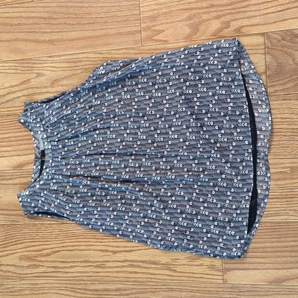 Daniel Rainn red, white and blue sleeveless blouse, size petite small - Picture 1 of 3